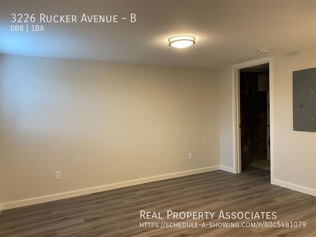 Photo - 3226 Rucker Ave Unidad B