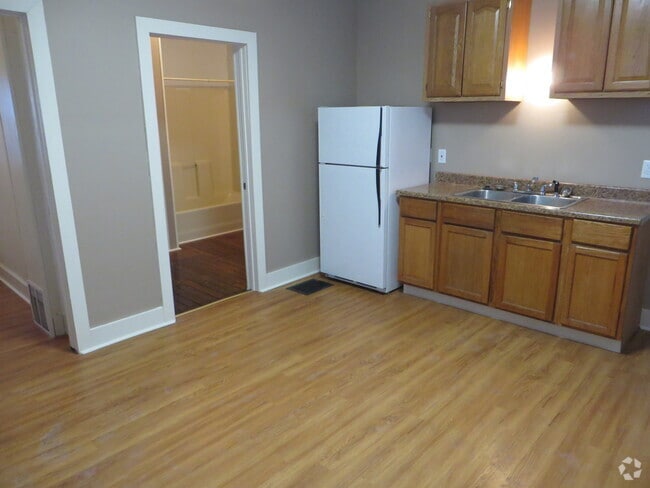 Building Photo - 1235 Swinney Ave Unit Apt #1, Swinney 1235