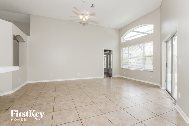 Photo - 1403 Scotch Pine Dr