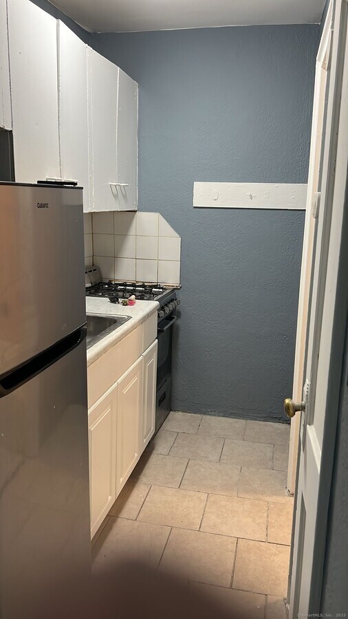 Photo - 305 Parrott Ave Casa