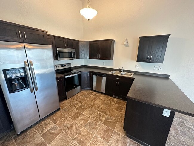 Photo - 3 Bed 3 Bath Twin Home