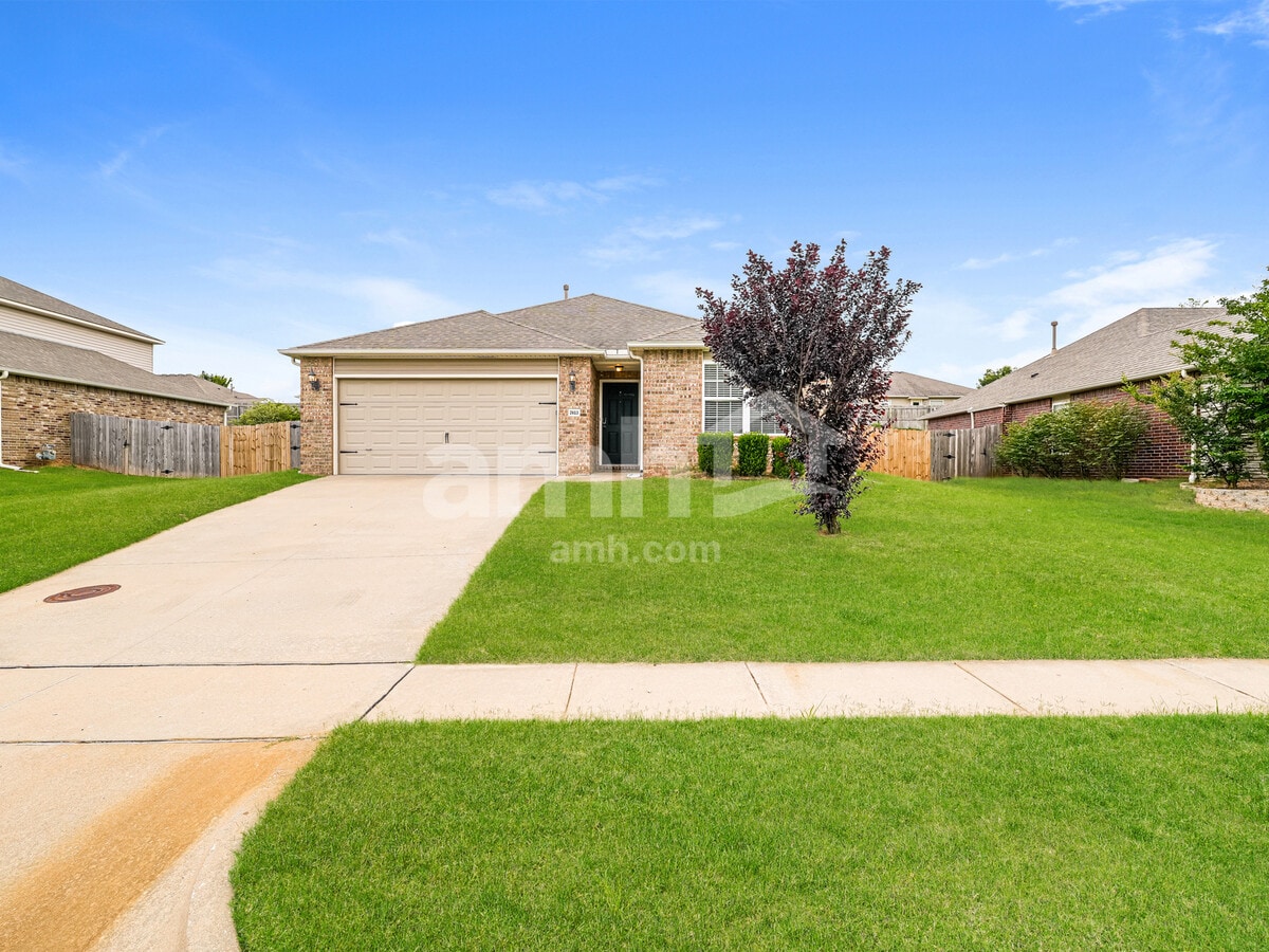 Photo - 2613 W Huntsville St