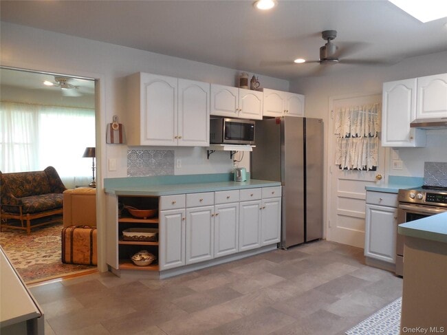 Photo - 29 Maryland Blvd