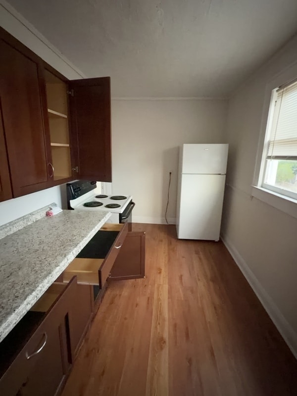 Photo - 2904 W Chestnut St Unit Apt 3