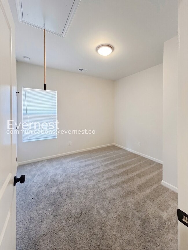 Photo - 3 Bed/2 Bath Home with Off-Street Parking / Pet-Friendly / Vouchers Accepted / Coming Soon!