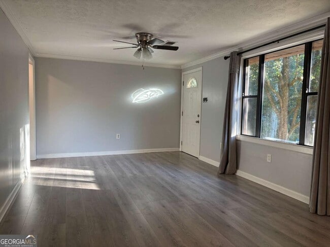 Photo - 209 Evans Cook Ct