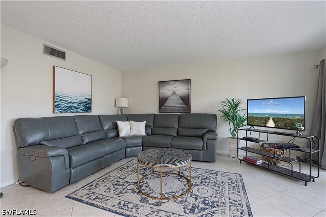 25740 Hickory Blvd Unit 450
