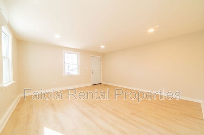 115 N Delancy Pl Unit A