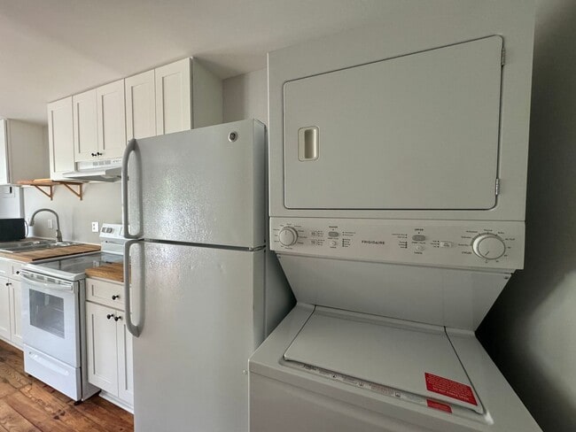 Photo - 1 Bedroom with water and electric included close to downtown Morganton! Unit Apt 1