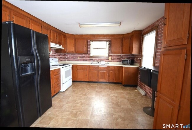 Photo - 1129 CT-169
