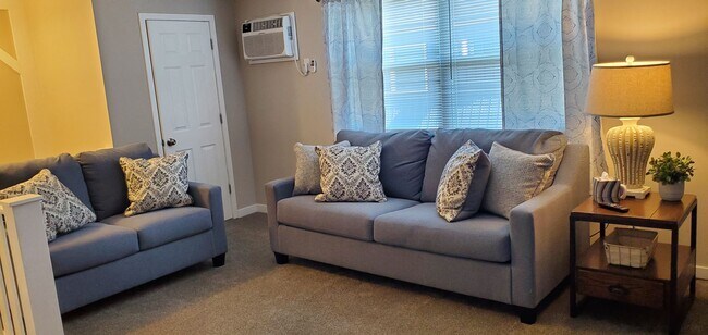 Photo - 219 Maxwell St Unit B (49960272)