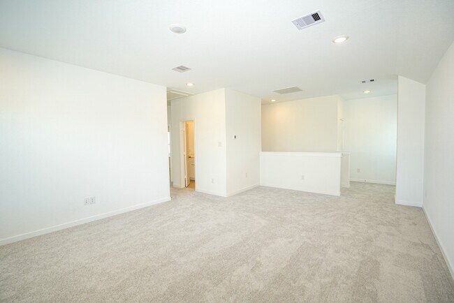 Photo - 6403 Periwinkle Blossom Ln
