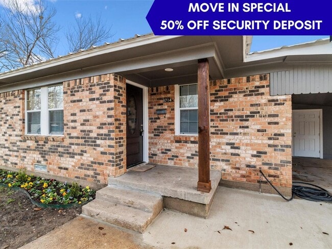 Building Photo - 8714 Quinn St Unit A