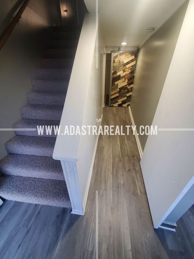 Photo - Very Nice Overland Park Duplex-Available in APRIL!!