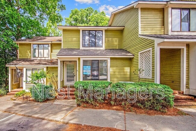 Building Photo - 503 Cypress Trace Dr