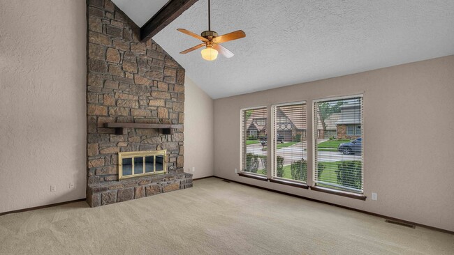 Photo - 3 Bed | 2 Bath | Broken Arrow