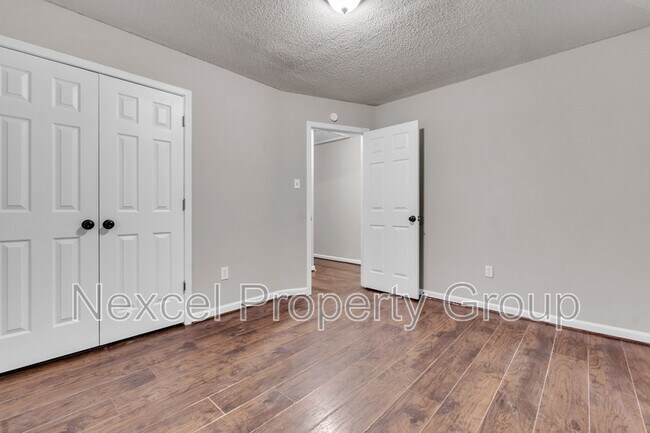 Photo - 4236 Appian Dr