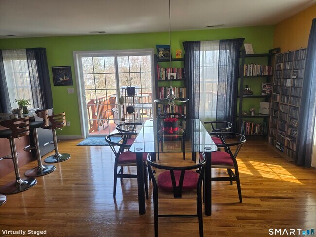 Photo - 57 Beachside Ave