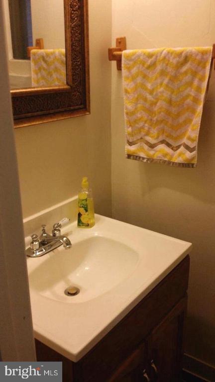 237 Elm St NW