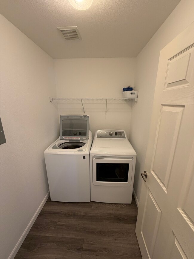 Photo - 7125 Ash Creek Hts Unit 204