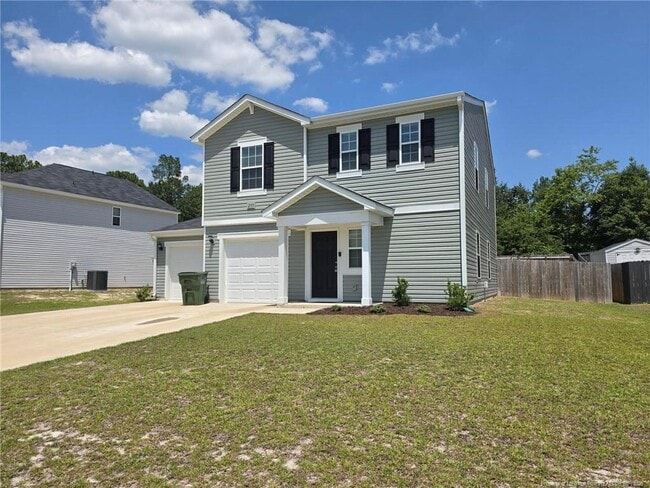 Photo - 233 Chinook Ln