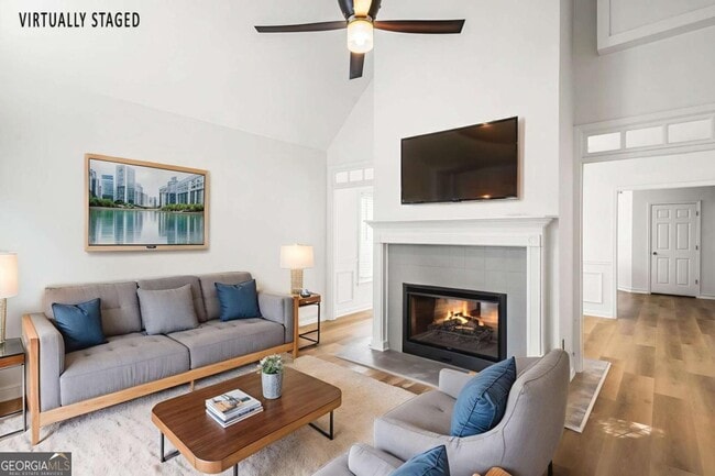 Photo - 529 Eastland Dr