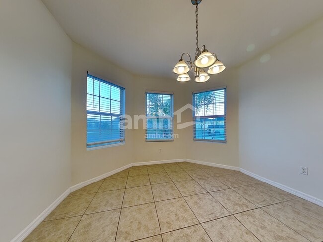 Photo - 3825 Crystal Dew St