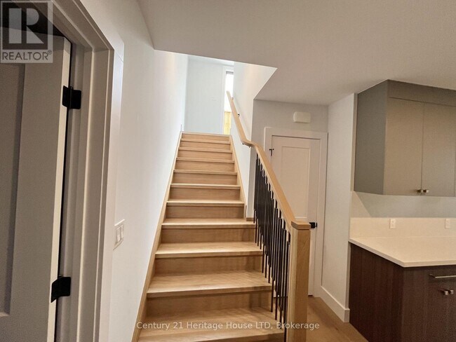 Photo - 24 Valley Rd