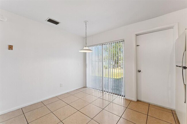 Photo - 8137 Parrot Dr