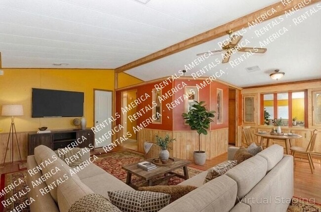 Building Photo - 10684 N Stromboli Ave