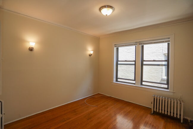 Photo - 1624 W Lunt Ave Unit #3A