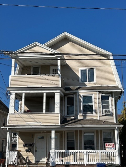 Front - 296-298 Federal St Apartments Unit Third floor