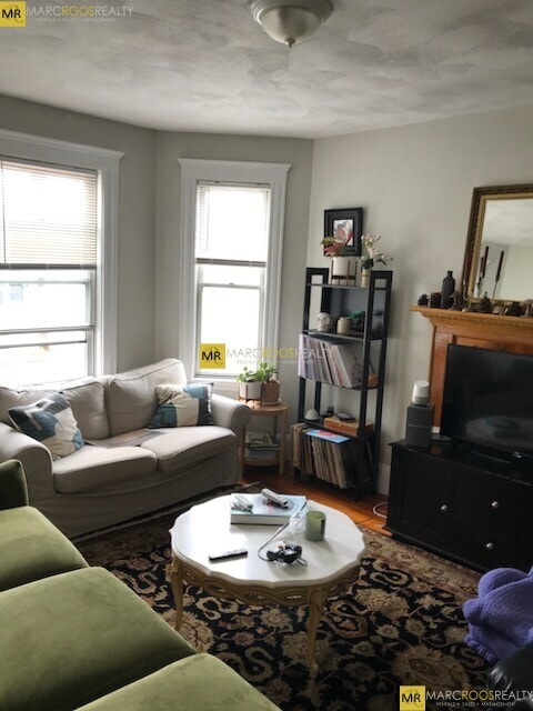 Building Photo - 35 Foster St Unit 1 Rental