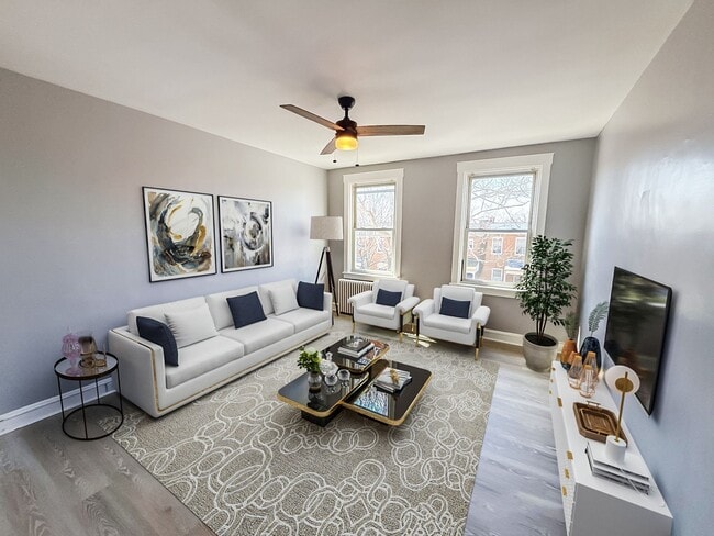 Building Photo - 4358 Shamrock Ave