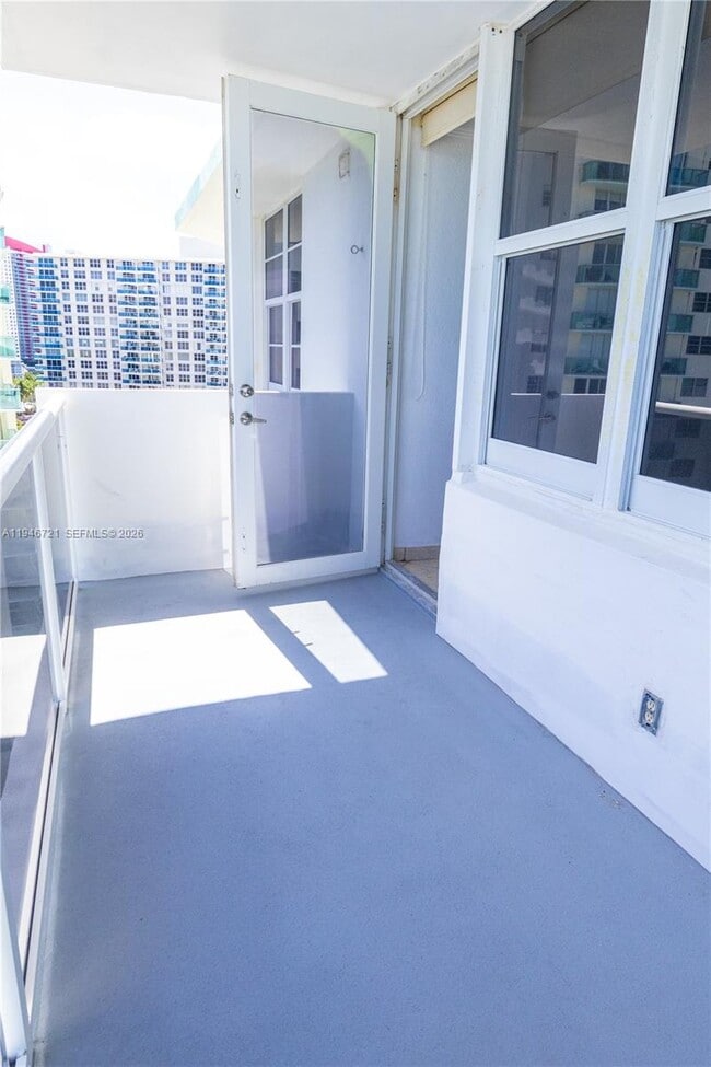 Photo - 3725 S Ocean Dr Unit 1116