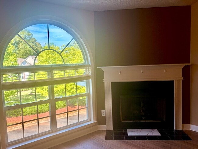 Photo - 631 Mill Pond Ct