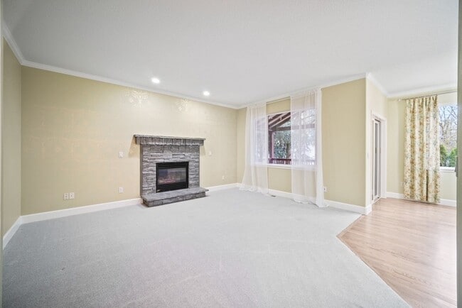 Photo - 16044 SE Flavel Dr