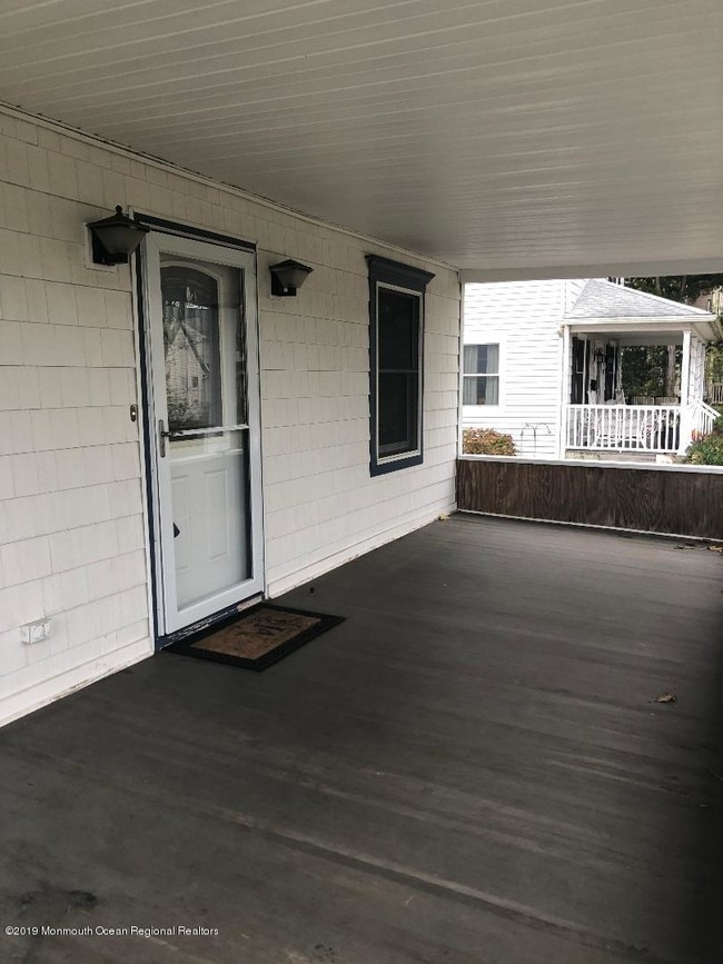 Photo - 329 Wells Ave