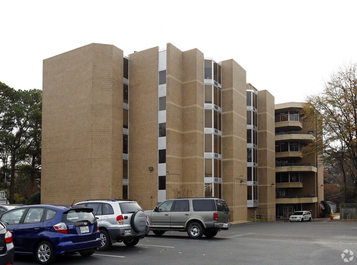 Photo - Union Avenue Baptist Towers