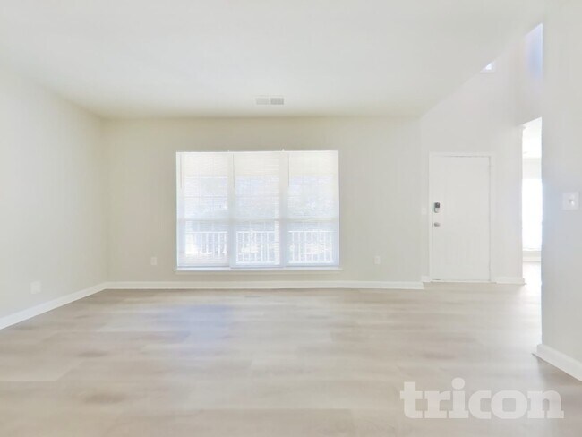 Photo - 5132 Meadows Lake Dr