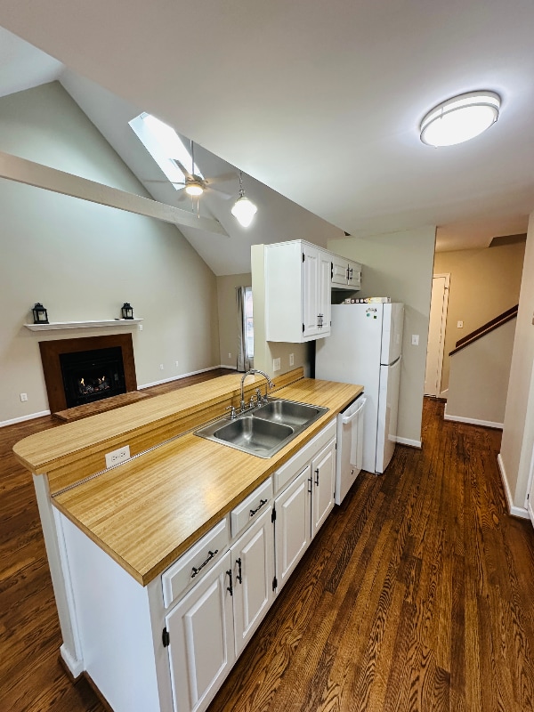 Photo - 714 Autumn Trce