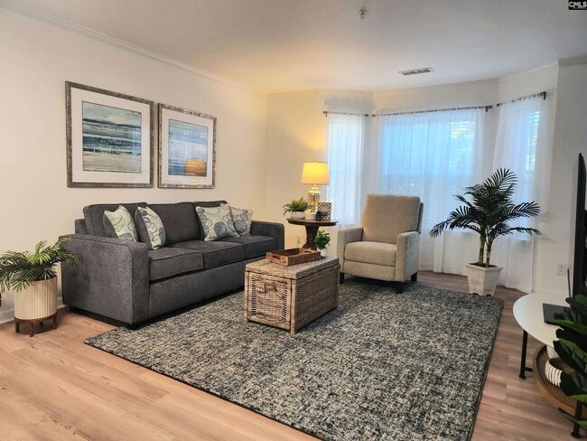 Photo - 900 Taylor St