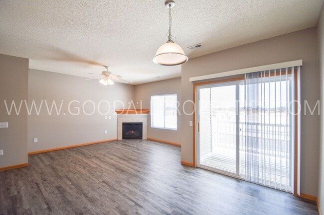 Photo - 2 Bedroom 2 Bath Condo with 1 car detached garage Unit 20