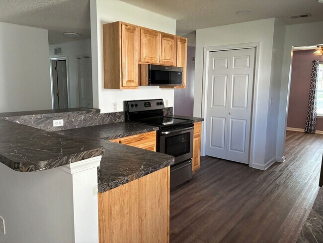 Photo - 630 Glen Haven Dr
