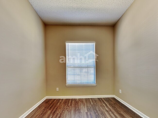 Photo - 12291 Winterset Ct