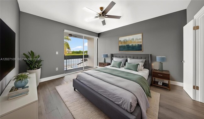 Photo - 9179 Fontainebleau Blvd Unit 9
