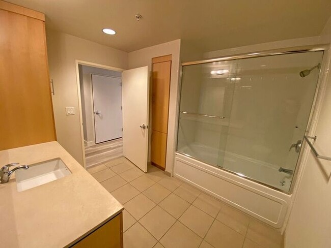 Photo - Live at The Axis High-Rise! Upscale, Urban...