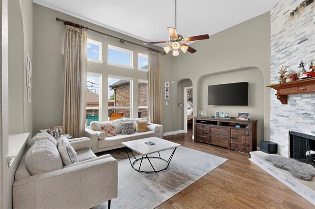 Photo - 2345 Fountain Gate Dr