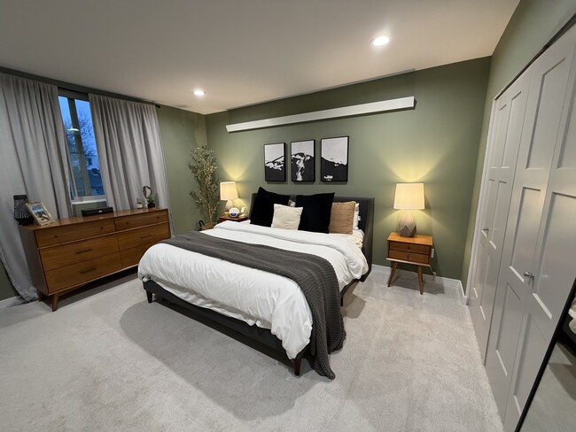 Photo - 5455 25th Ave SW