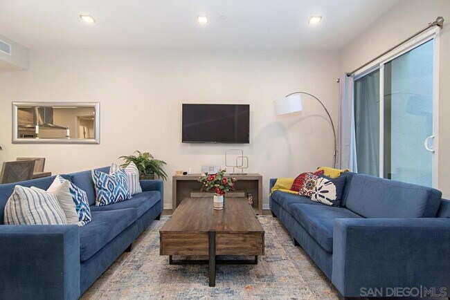Modern Hillcrest Townhome with Private Elevator & Rooftop Deck.